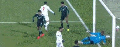 1-0，拒绝放水，豪取4连胜，亚洲第1反超<a href=