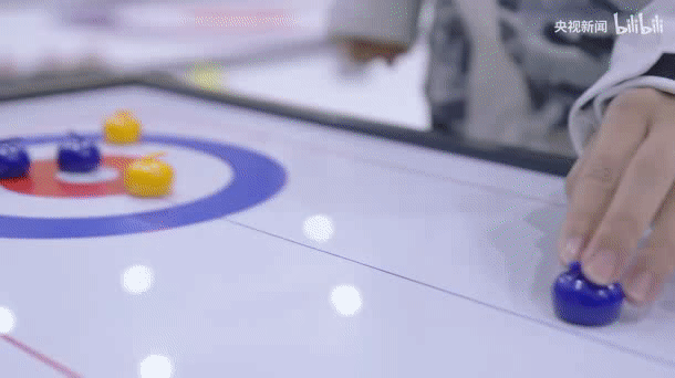 开门红!大年初二不堵心!休闲区蓝鸢梦想 - Www.slyday.coM 开门红!大年初二不堵心!休闲区蓝鸢梦想 - Www.slyday.coM