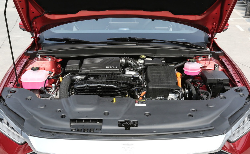 讲究效率 有里有面儿 春节假期返乡用车推荐休闲区蓝鸢梦想 - Www.slyday.coM 讲究效率 有里有面儿 春节假期返乡用车推荐休闲区蓝鸢梦想 - Www.slyday.coM