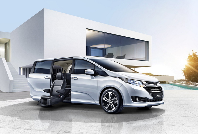 讲究效率 有里有面儿 春节假期返乡用车推荐休闲区蓝鸢梦想 - Www.slyday.coM 讲究效率 有里有面儿 春节假期返乡用车推荐休闲区蓝鸢梦想 - Www.slyday.coM