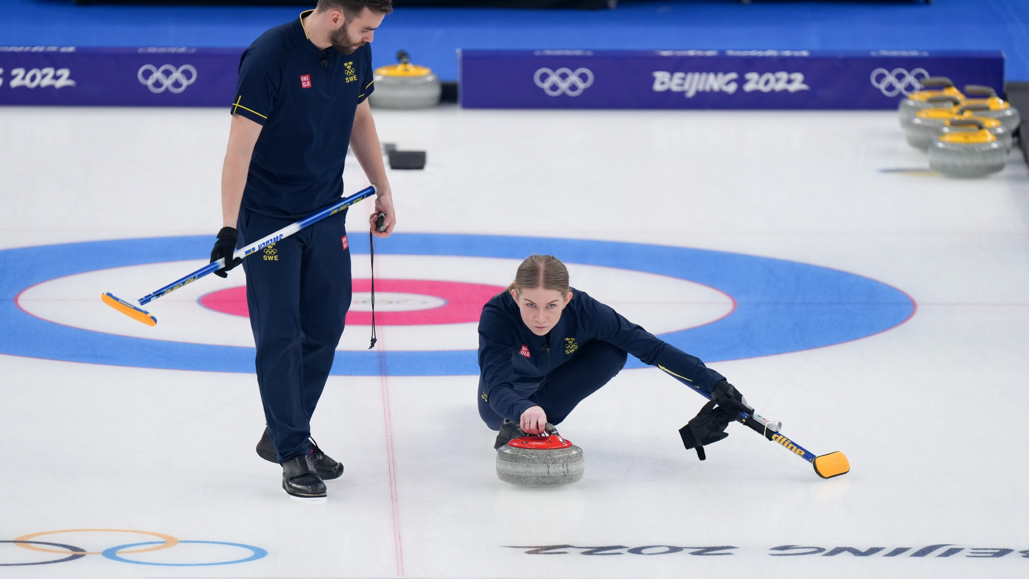 冰壶——混双循环赛:瑞典队胜捷克队休闲区蓝鸢梦想 - Www.slyday.coM 冰壶——混双循环赛:瑞典队胜捷克队休闲区蓝鸢梦想 - Www.slyday.coM