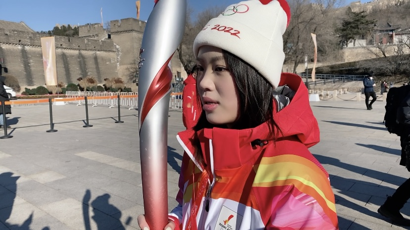火炬手杨倩。新京报记者 徐美慧 摄
