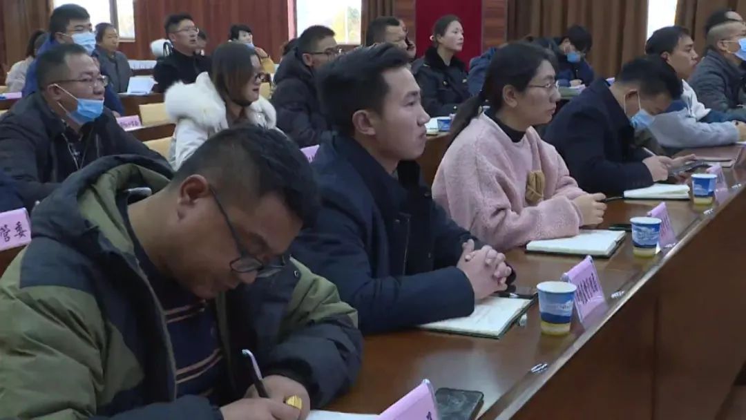 香格里拉市召开2022年春节值班视频调度会休闲区蓝鸢梦想 - Www.slyday.coM 香格里拉市召开2022年春节值班视频调度会休闲区蓝鸢梦想 - Www.slyday.coM