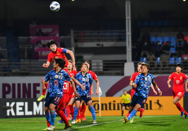 女亚杯中国女足两度落后两度扳平，点球大战击败日本决赛战<a href=