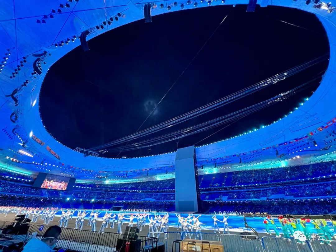 24节气倒计时惊艳开场!张艺谋:创意这样诞生……休闲区蓝鸢梦想 - Www.slyday.coM 24节气倒计时惊艳开场!张艺谋:创意这样诞生……休闲区蓝鸢梦想 - Www.slyday.coM