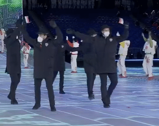 震撼!北京冬奥会开幕式太美太惊艳,这就是中国人的浪漫!休闲区蓝鸢梦想 - Www.slyday.coM 震撼!北京冬奥会开幕式太美太惊艳,这就是中国人的浪漫!休闲区蓝鸢梦想 - Www.slyday.coM