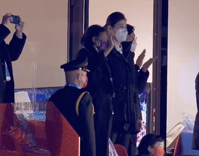 震撼!北京冬奥会开幕式太美太惊艳,这就是中国人的浪漫!休闲区蓝鸢梦想 - Www.slyday.coM 震撼!北京冬奥会开幕式太美太惊艳,这就是中国人的浪漫!休闲区蓝鸢梦想 - Www.slyday.coM