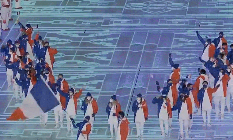 震撼!北京冬奥会开幕式太美太惊艳,这就是中国人的浪漫!休闲区蓝鸢梦想 - Www.slyday.coM 震撼!北京冬奥会开幕式太美太惊艳,这就是中国人的浪漫!休闲区蓝鸢梦想 - Www.slyday.coM