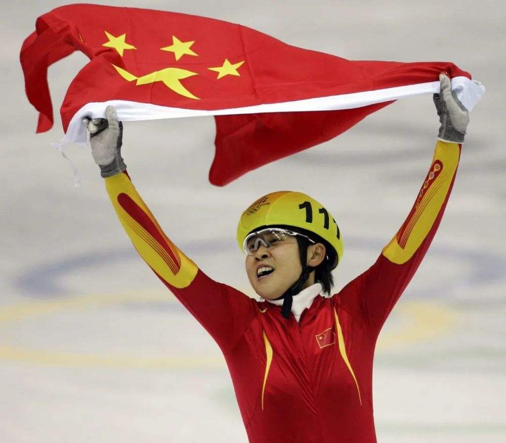 这样好吗？王濛担当北京冬奥会解时，竟脱口而出：<a href=