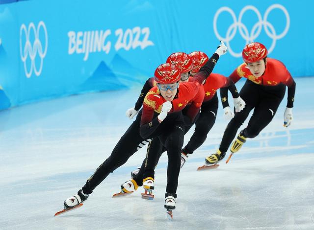 吴黎帆)今(5)日,北京冬奥会在开幕式后迎来首个金牌日,越野滑雪女子双