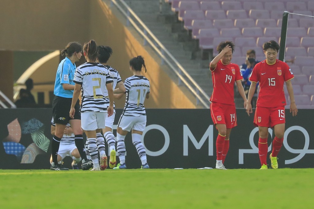 再夺亚洲杯！中国女足史诗级大逆转！两球落后加时3比2绝杀<a href=