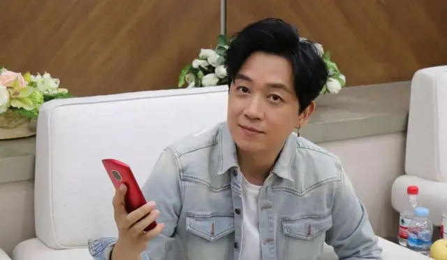 众星祝贺中国女足夺冠！潘粤明配<a href=