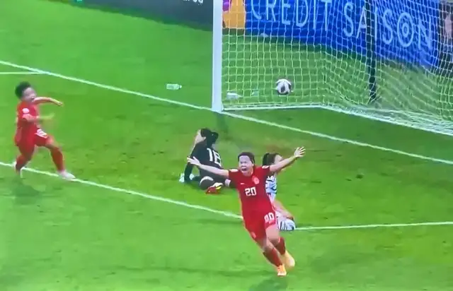 众星祝贺中国女足夺冠！潘粤明配<a href=