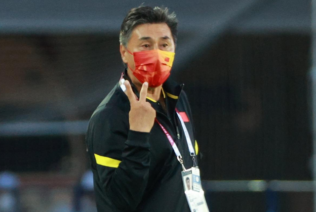 高位逼抢丢两球，水庆霞低估<a href=