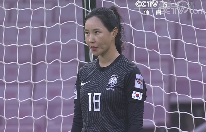 0-2到2-2！中国女足5分钟2球，水指导振臂庆祝，<a href=