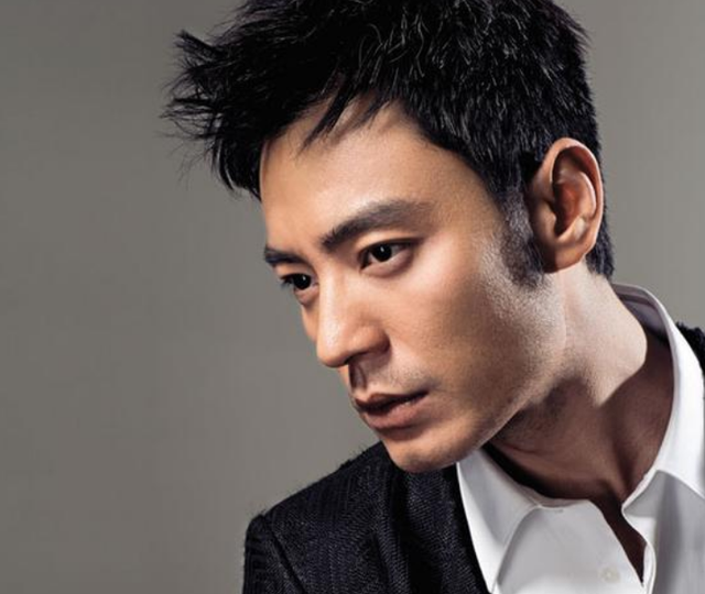 众星祝贺中国女足夺冠！潘粤明配<a href=