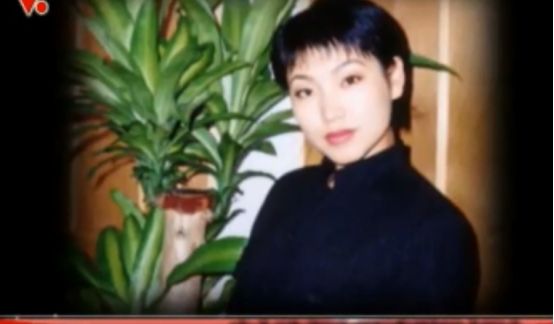 丫蛋郭雅丹因爱下嫁句号因爱丁克做后妈又因爱37岁生女
