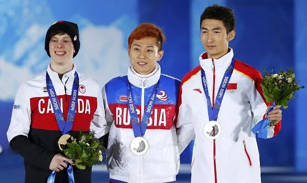 中国队首金诞生!武大靖赛后掩面痛哭:这4年,经历的太多了休闲区蓝鸢梦想 - Www.slyday.coM 中国队首金诞生!武大靖赛后掩面痛哭:这4年,经历的太多了休闲区蓝鸢梦想 - Www.slyday.coM