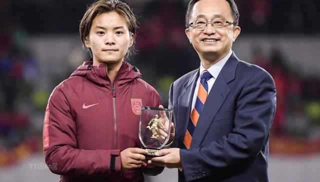 巾帼不让须眉!五位为国争光的女足运动员,每一位都深受球迷喜爱休闲区蓝鸢梦想 - Www.slyday.coM 巾帼不让须眉!五位为国争光的女足运动员,每一位都深受球迷喜爱休闲区蓝鸢梦想 - Www.slyday.coM