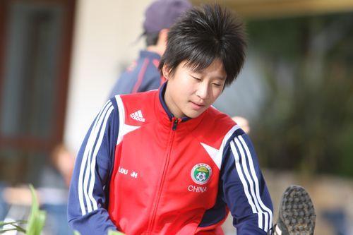 巾帼不让须眉!五位为国争光的女足运动员,每一位都深受球迷喜爱休闲区蓝鸢梦想 - Www.slyday.coM 巾帼不让须眉!五位为国争光的女足运动员,每一位都深受球迷喜爱休闲区蓝鸢梦想 - Www.slyday.coM