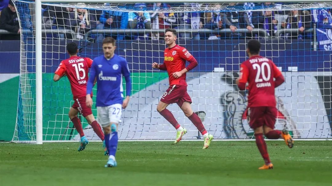 超级替补,神奇逆转,虎年首胜!休闲区蓝鸢梦想 - Www.slyday.coM 超级替补,神奇逆转,虎年首胜!休闲区蓝鸢梦想 - Www.slyday.coM