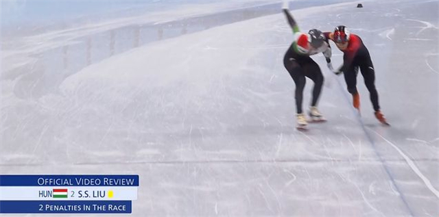 “小儿子”李文龙立功！网友为刘少林犯规吵翻，<a href=