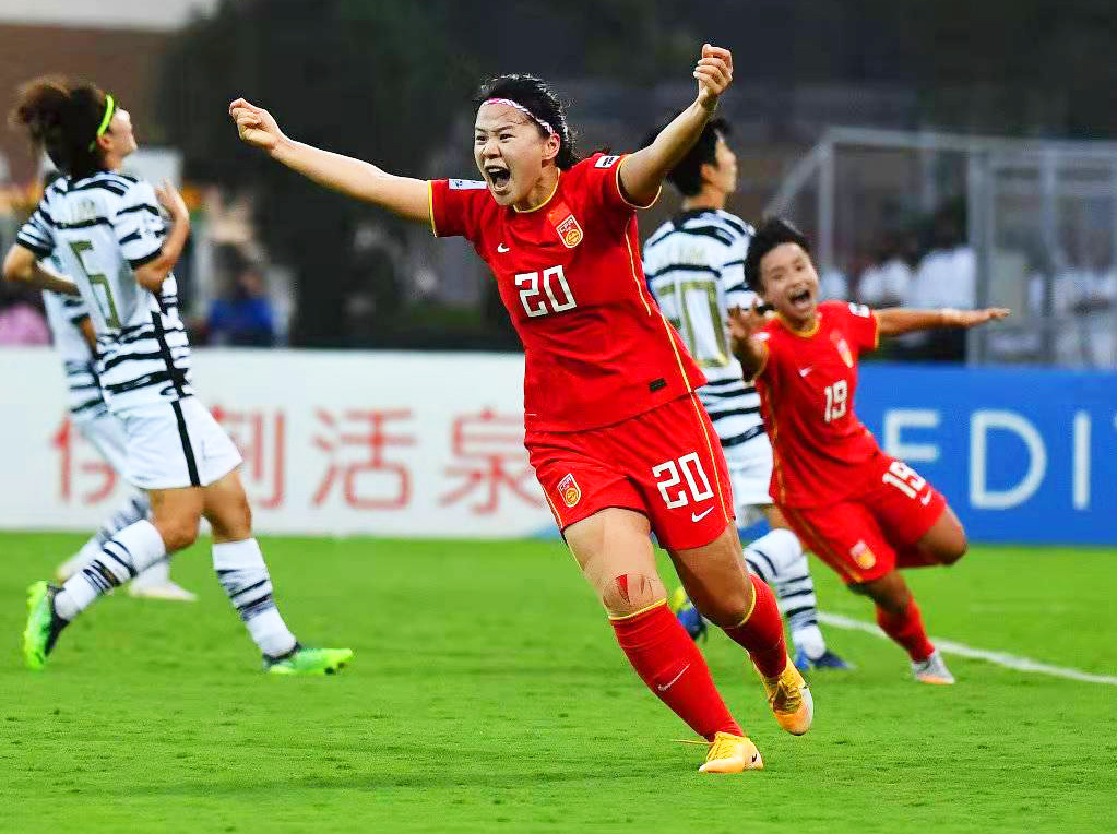 变阵神来之笔！中国女足上演“乾坤大挪移”，仅用27分钟击溃<a href=