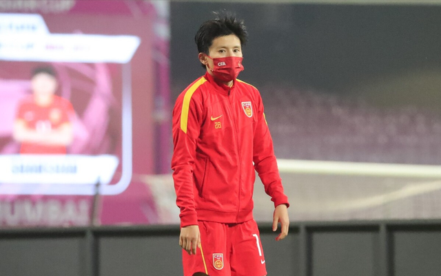 居功至伟！慢镜头回看中国女足绝杀<a href=