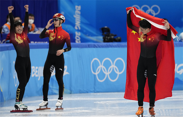 “小儿子”李文龙立功！网友为刘少林犯规吵翻，<a href=