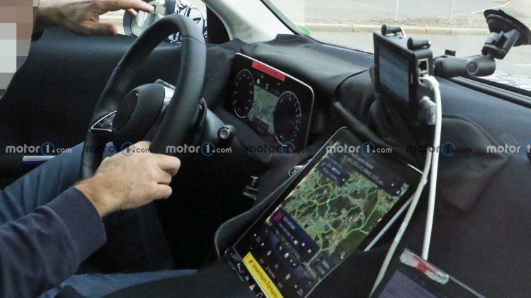 新一代GLC今年就来，这内饰有点惊艳！