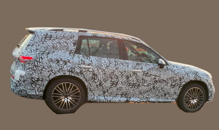 新一代GLC今年就来，这内饰有点惊艳！