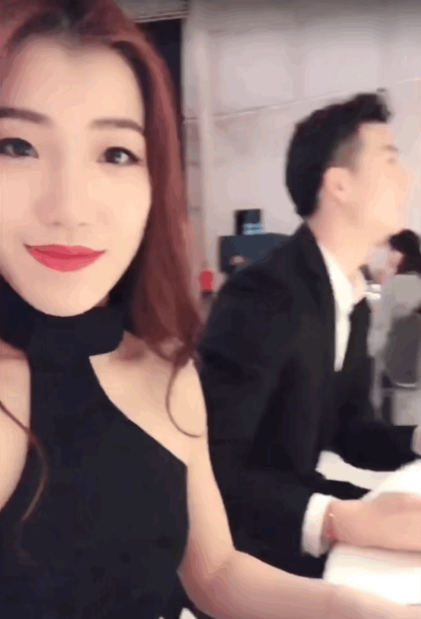 b3f9-df4f6bd25048630932d90c1cfbd7dee2.gif