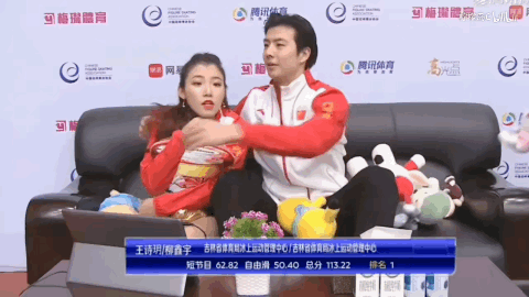 a520-0f80cba159075bf5e43a62d0970141b9.gif