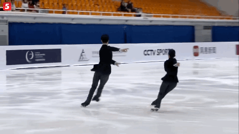 eb77-bcd26d54ab2f78e636a9e37773f9d7a4.gif