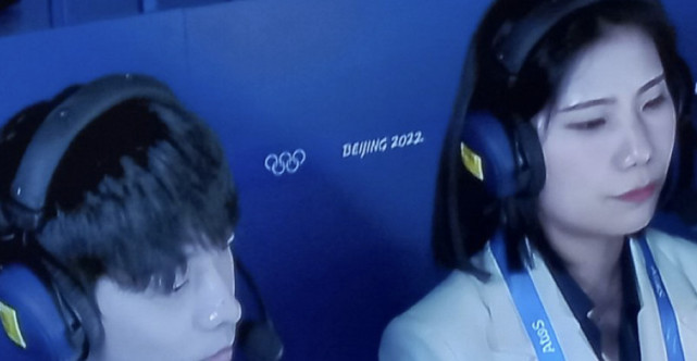 任子威制造名场面：安贤洙微笑，<a href=