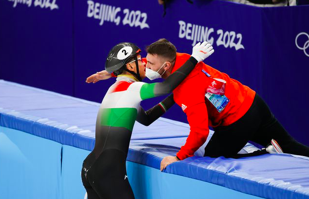 中国短道夺金！<a href=