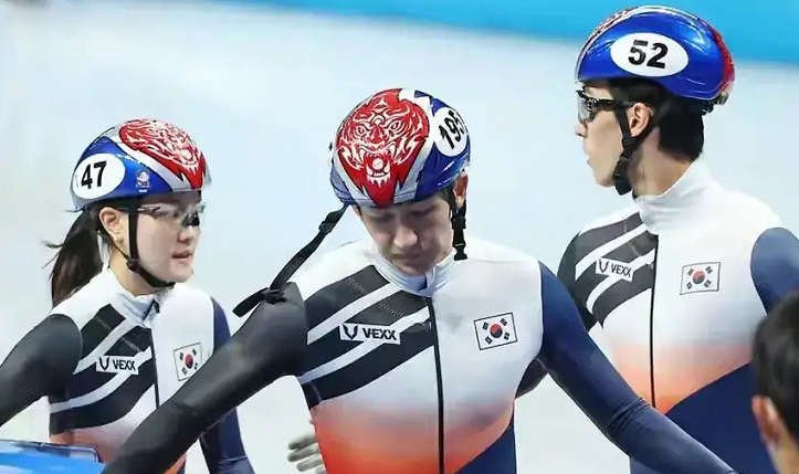 王濛太美了！直播时展现知性一面，赛场内外成<a href=