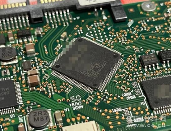 大众采购主管:汽车芯片短缺下半年有望进一步缓解