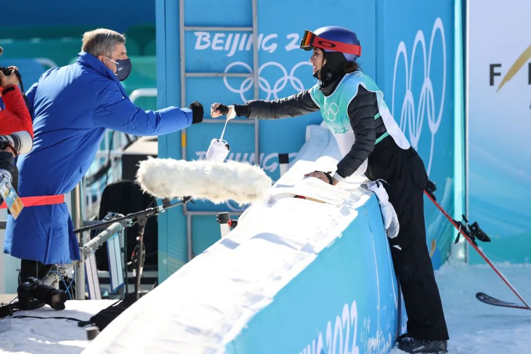 关于谷爱凌的这枚金牌,你想看的视频都在这里了→休闲区蓝鸢梦想 - Www.slyday.coM 关于谷爱凌的这枚金牌,你想看的视频都在这里了→休闲区蓝鸢梦想 - Www.slyday.coM
