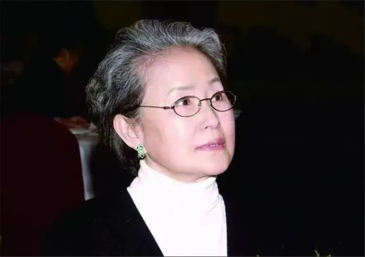 记忆|张洁:灵魂是用来流浪的|芭蕾_新浪财经_新浪网