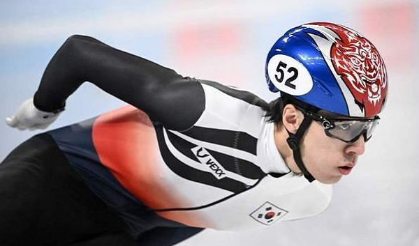 黄大宪社媒被攻陷！狂刷超200万评论，夺<a href=