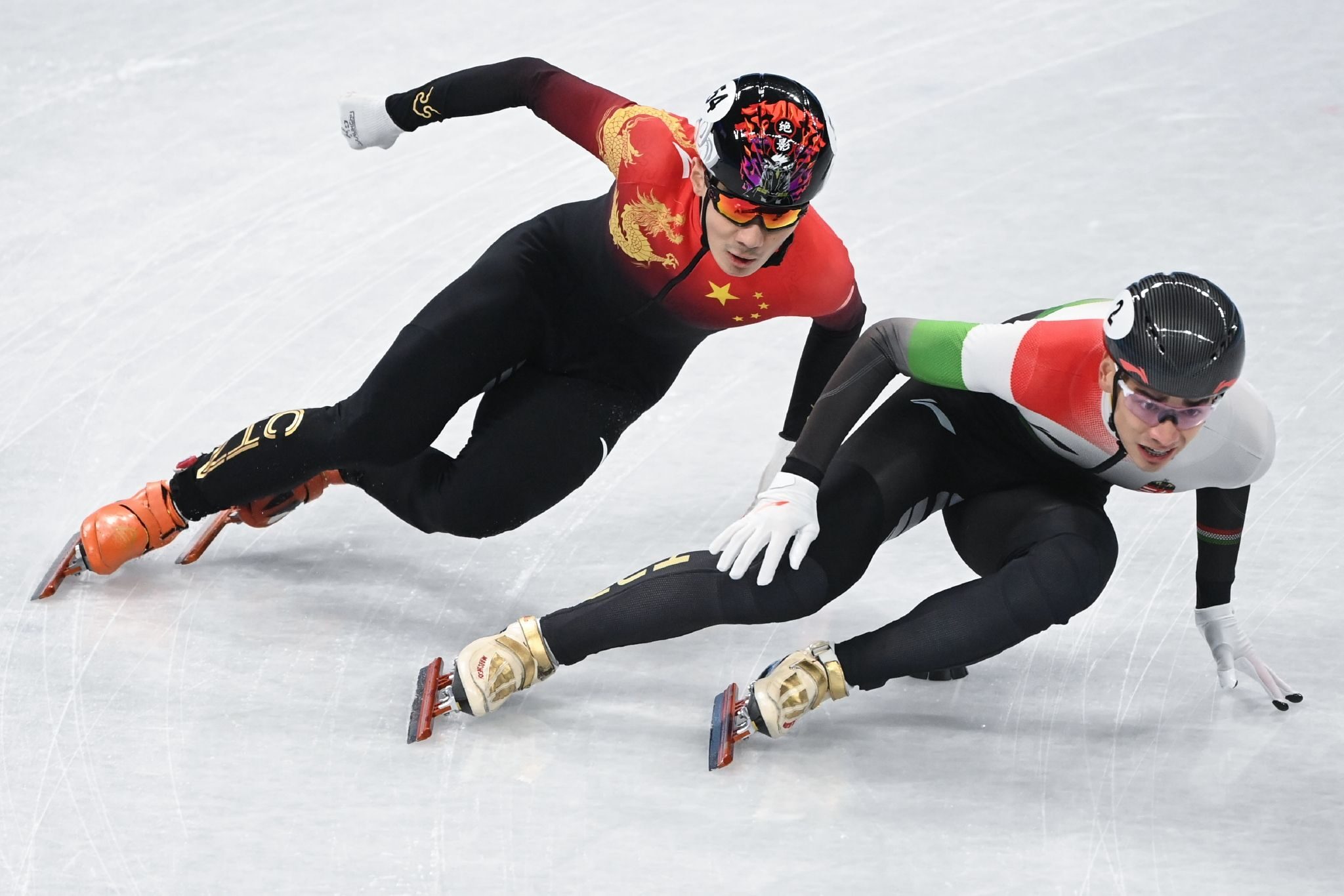 冲击第3金！任子威刘少昂同组，男子1500米开战，<a href=