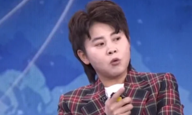 王濛又火了！收谷爱凌礼物，怒斥孙龙态度，大气祝贺<a href=