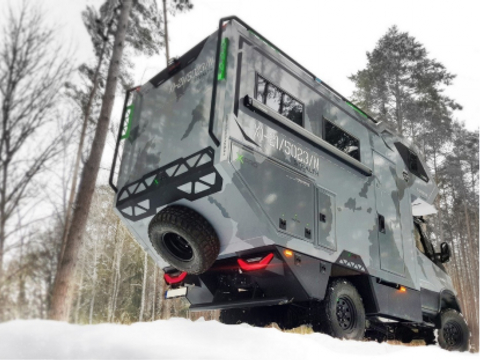 全新XPro One房车，灵感来自战斗机和坦克