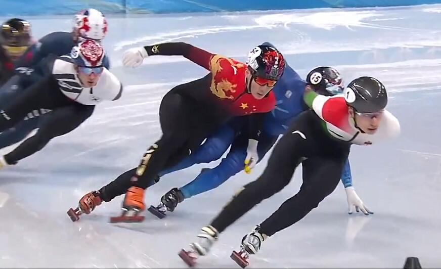 慢镜交代细节！任子威犯规瞬间详细解读，<a href=