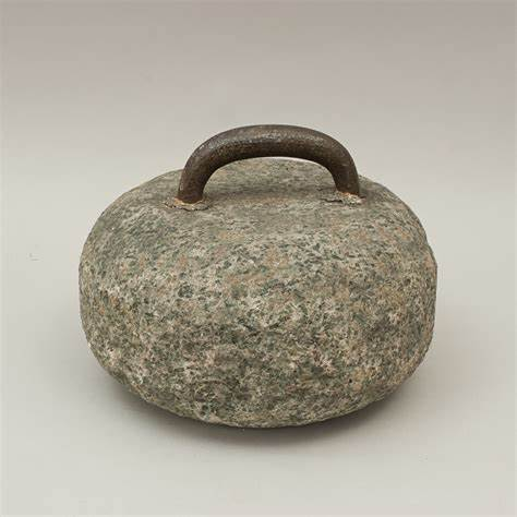 IT|一只12000元！冰壶是什么材料制作的，为什么那么贵？