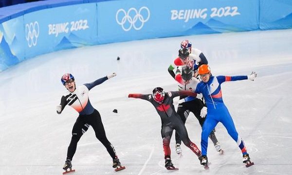 黄大宪夺1500米金牌，没有内讧、脏动作实至名归，<a href=