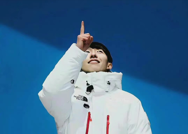 黄大宪夺金后，<a href=