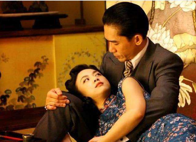 43岁汤唯遭<a href=