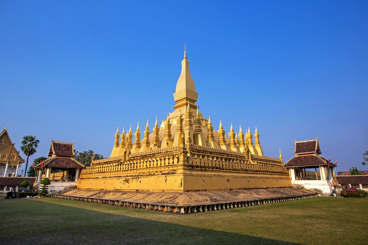 去老挝旅游一周大概要花多少钱？